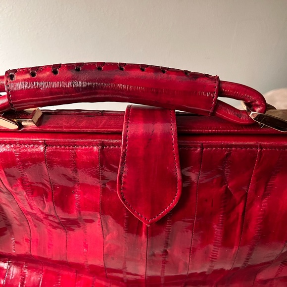 Leather handbag and matching lipstick holder ( made from real eel skin) - Picture 12 of 12